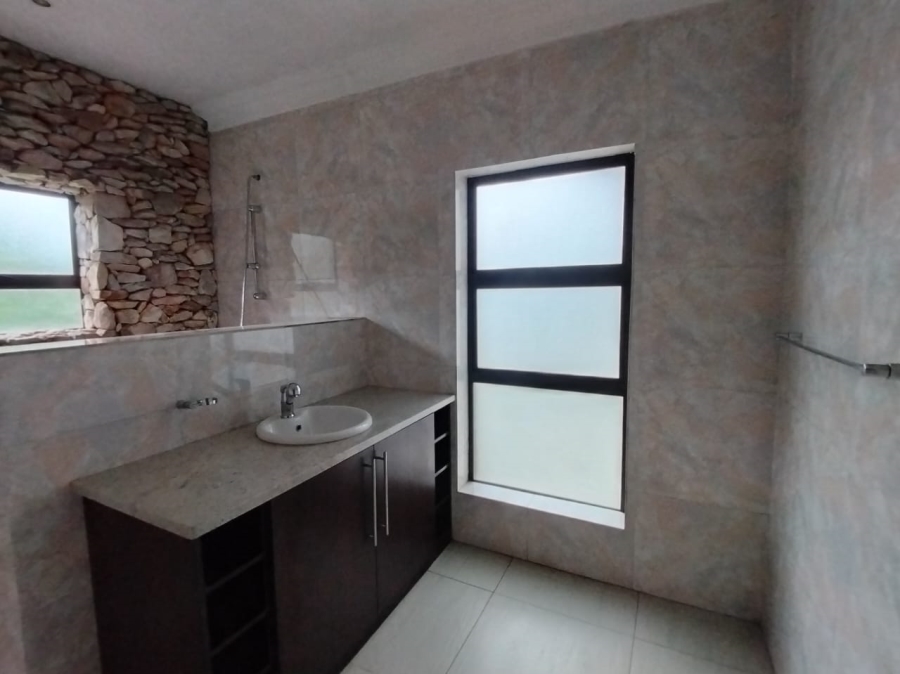 3 Bedroom Property for Sale in Ifafi North West